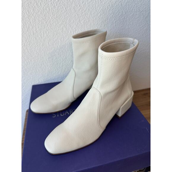 Stuart Weitzman Accordion Snow Plonge Stretch Ankle Boots, Size 7 - Picture 5 of 5